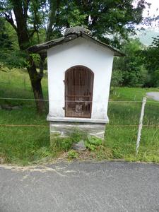 VIU_045
